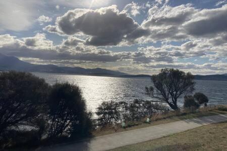 Spacious Modern Home Outstanding Views Sleeps 9 Hobart Ngoại thất bức ảnh